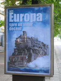 Una pubblicità istituzionale del governo moldavo. Il payoff sul poster recita: "Per l'Europa, per un futuro dignitoso" (foto di Bernardo Venturi)