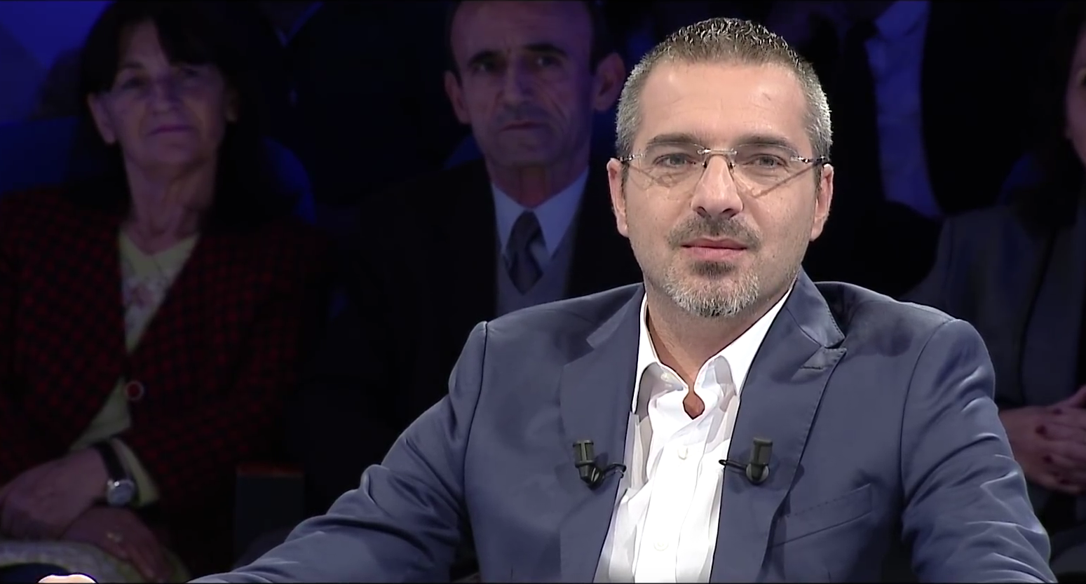 Saimir Tahiri, ex ministro degli Interni dell'Albania durante un recente intervento sul canale televisivo RTV KLAN