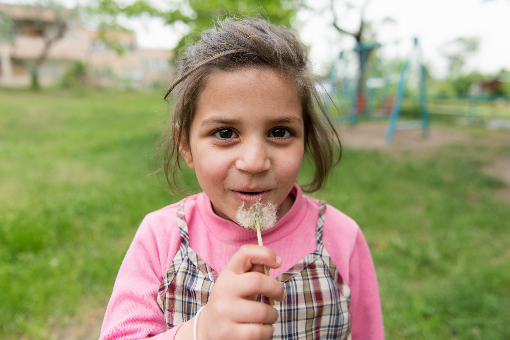 Bambina al Centro di Zatik a Yerevan - Foto Onnik Krikorian