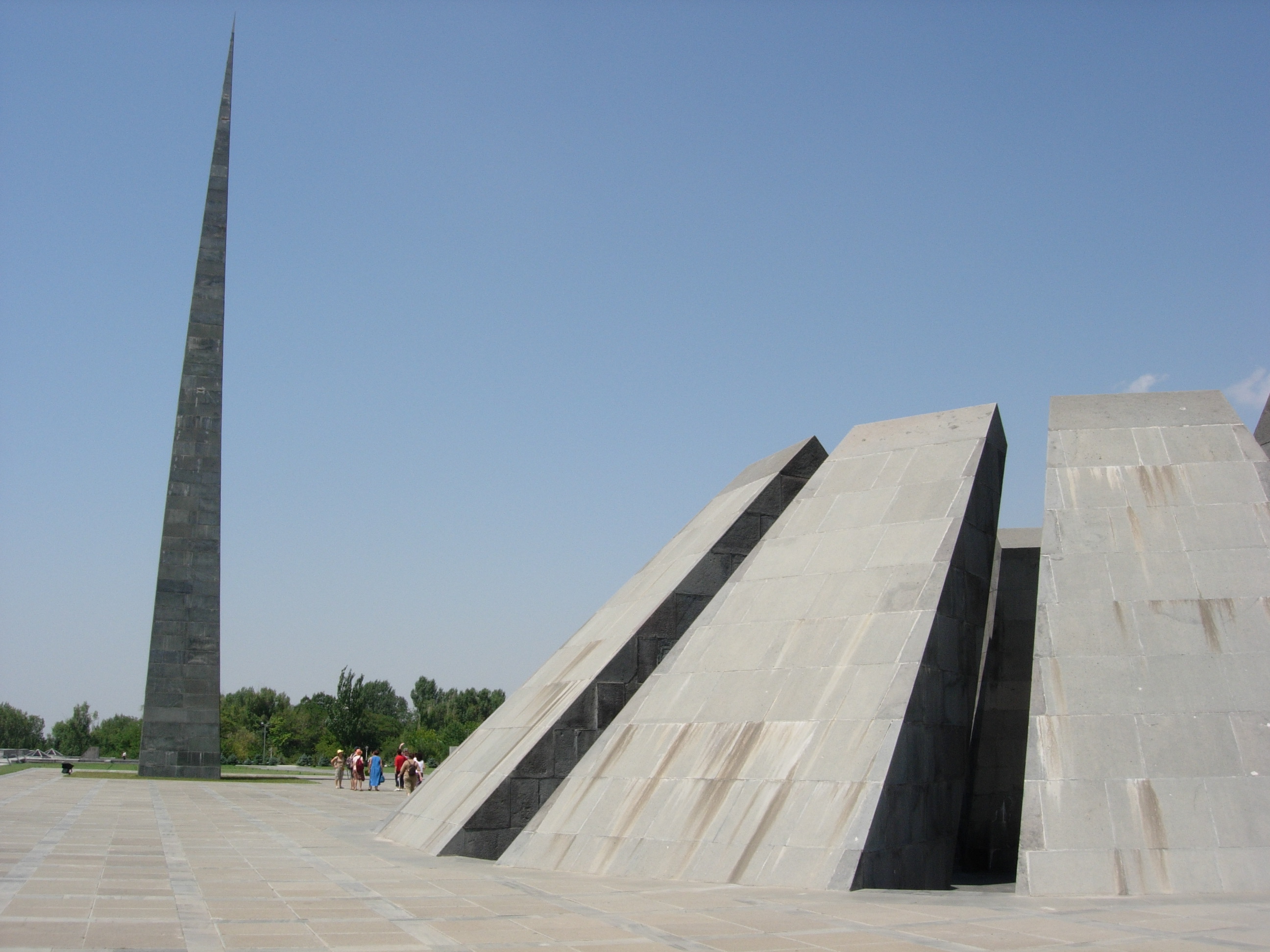 Memoriale di Yerevan (foto M. Olivieri) Memoriale di Yerevan (foto M. Olivieri)