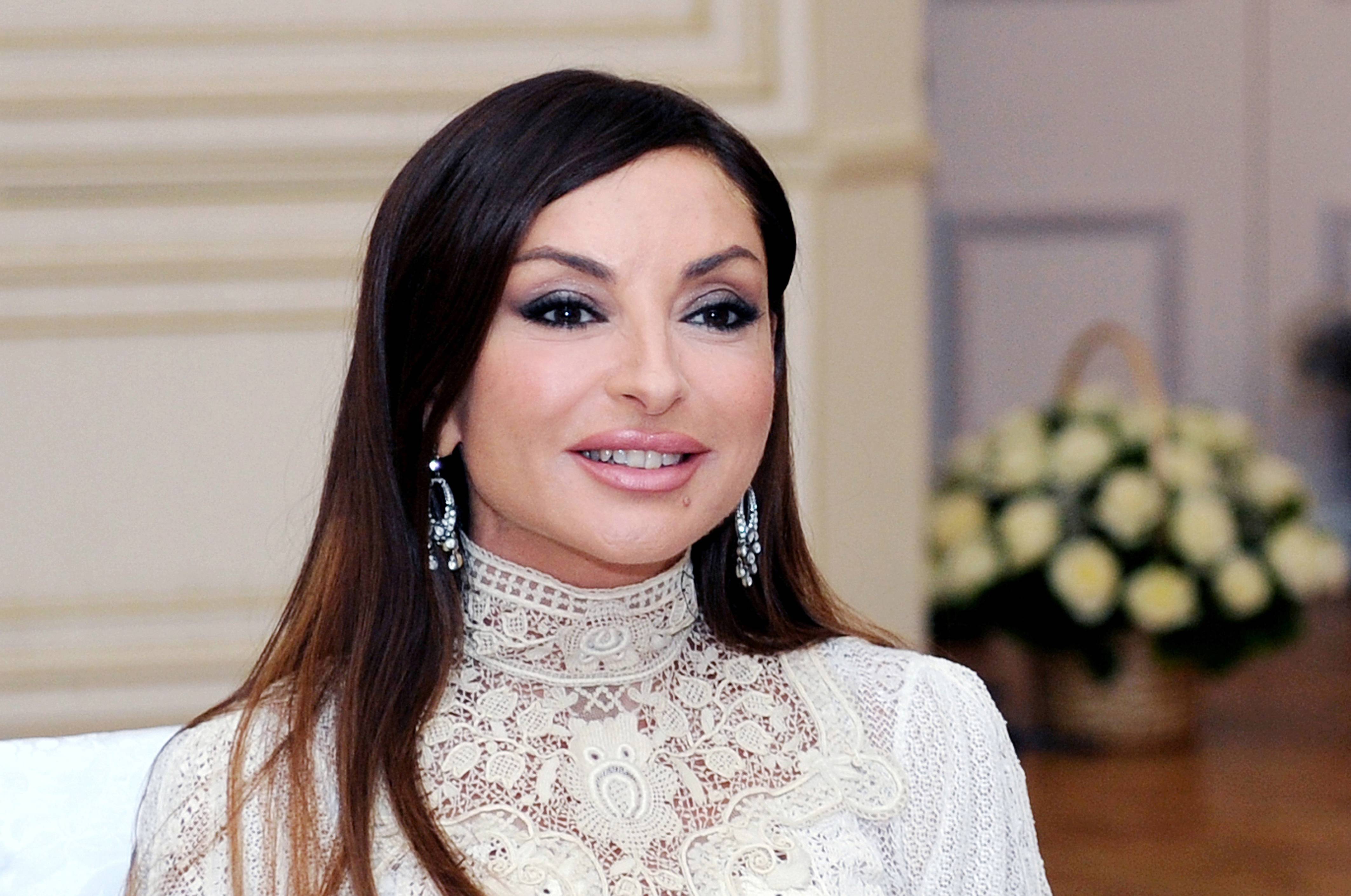 Mehriban Aliyeva - Wikipedia