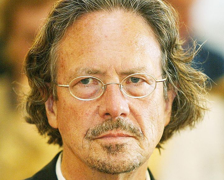 Peter Handke 2006 (foto wikimedia CC BY-SA 3.0) Peter Handke 2006 (foto wikimedia CC BY-SA 3.0)