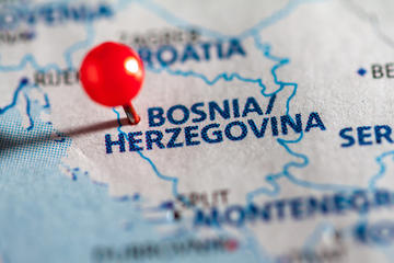 Mappa della Bosnia Erzegovina - © RoundGlobalMaps/Shutterstock