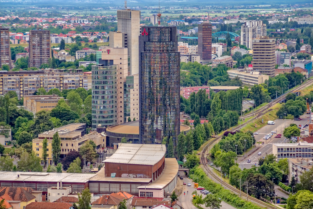 Il grattacielo dell'Agrokor a Zagabria, Croazia © OPIS Zagreb/Shutterstoc