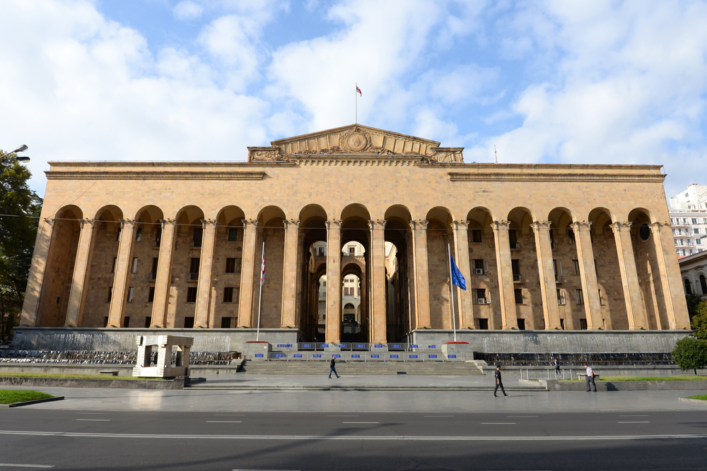 La sede del parlamento a Tbilisi (© Thiago B Trevisan/Shutterstock)