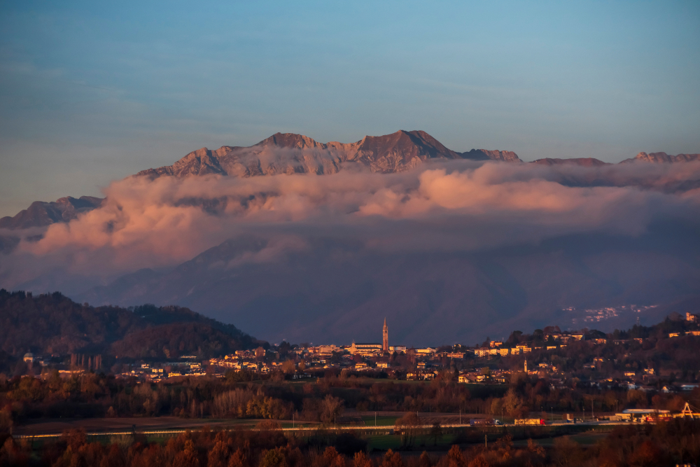 Buja, in Friuli, and the Julian Pre-Alps in the background - © Jay-Dee/Shutterstock