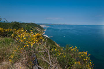 Una veduta di Gabicce Mare (© Massimo Campanari/Shutterstock) 