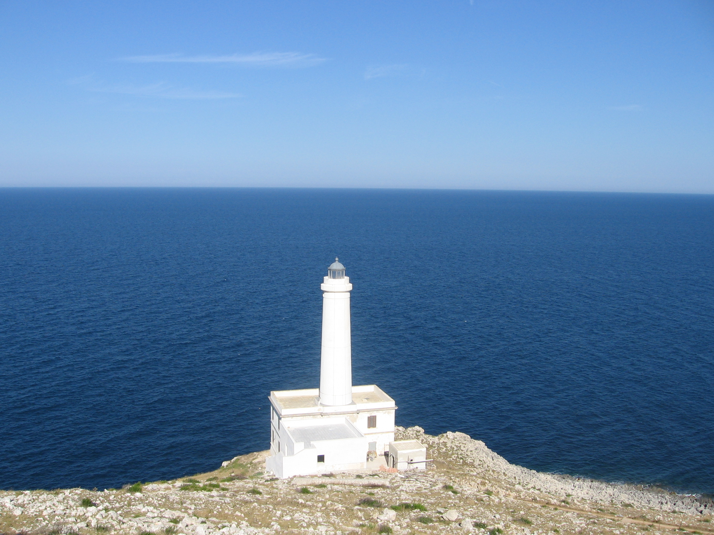 Puglia, Faro di Punta Palascia (foto F. Fiori) Puglia, Faro di Punta Palascia (foto F. Fiori)