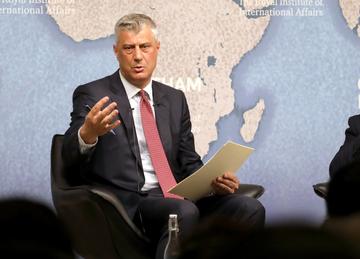 Il presidente kosovaro Hashim Thaçi (Dominic Dudley/Shutterstock)