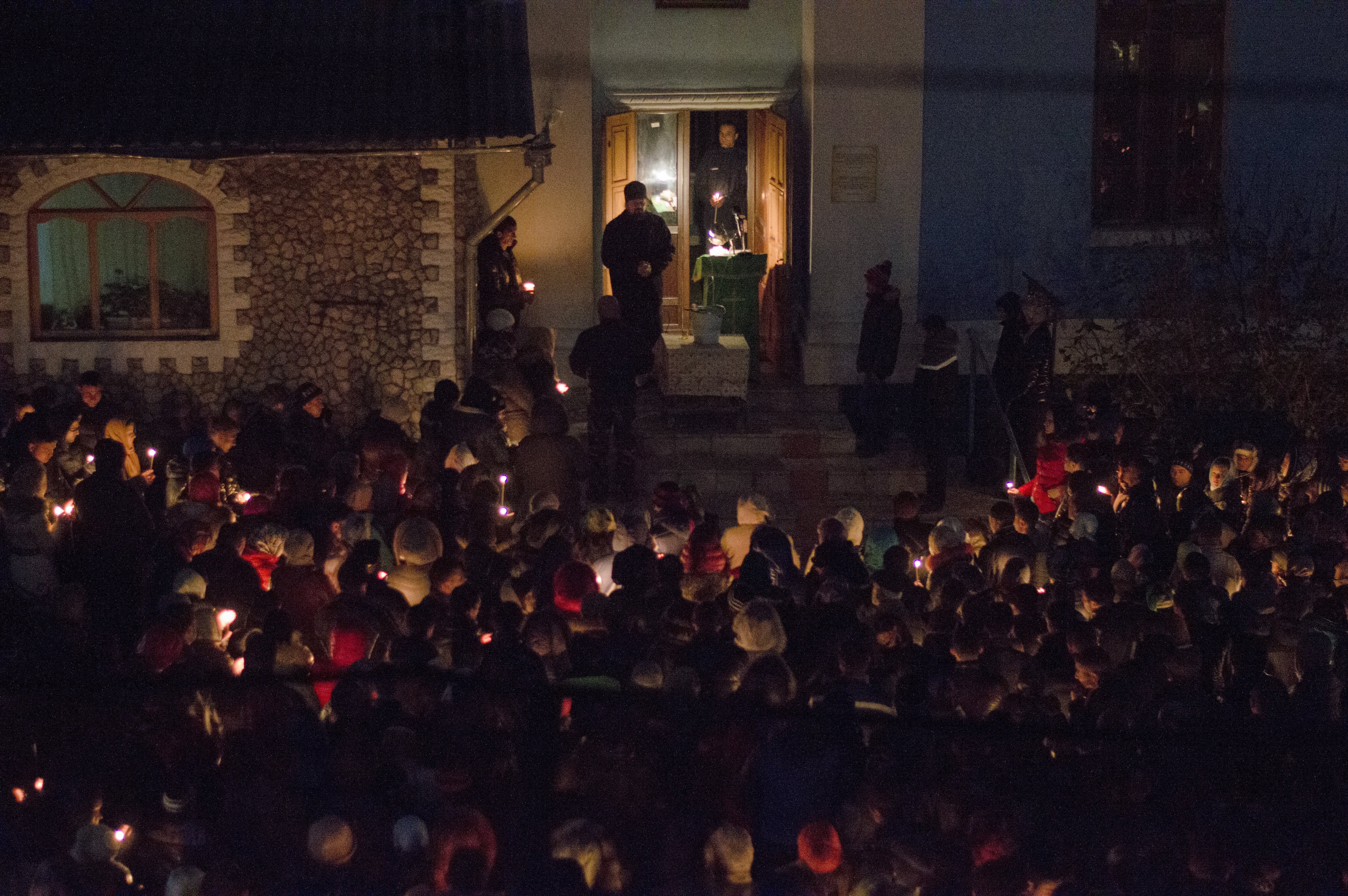 Di notte, presso il Monastero di Saharna, Moldavia