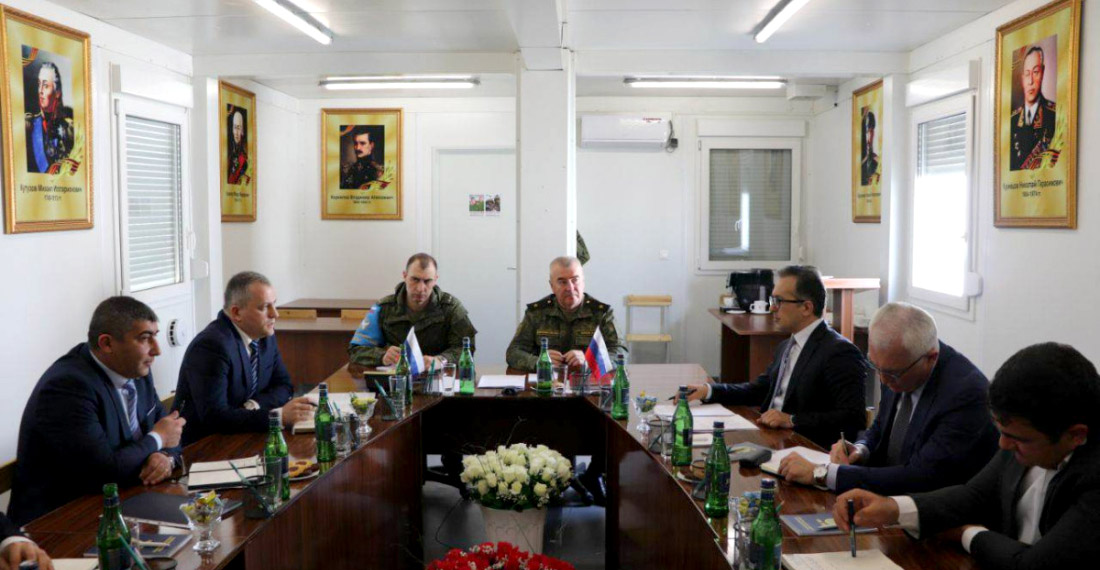 The meeting of the two delegations The meeting of the two delegations