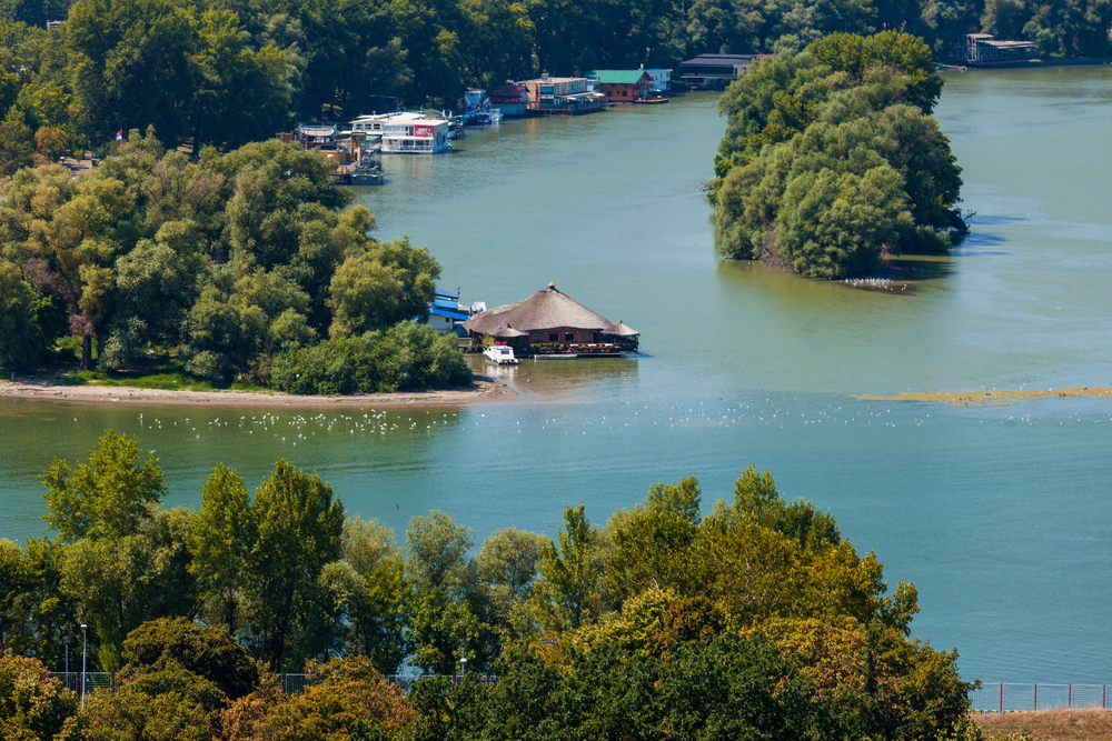 Ada Ciganlija © paul prescott/Shutterstock