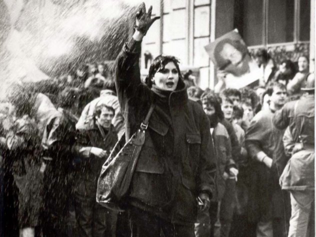 Dragana Milojević, durante le manifestazioni del 9 marzo 1991