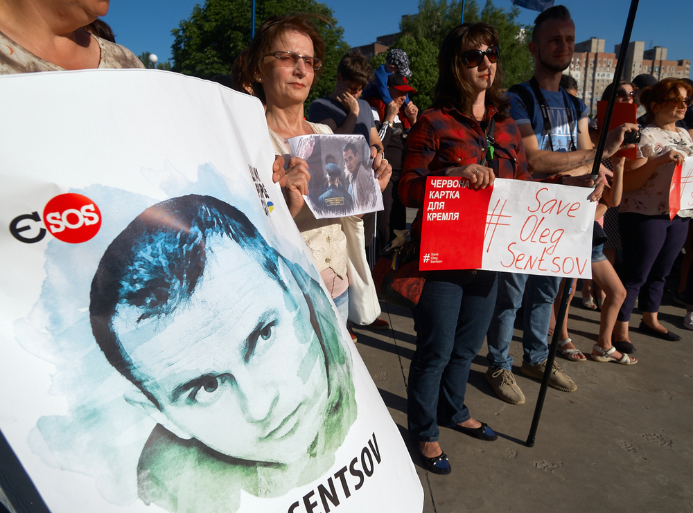 Una manifestazione a Kiev nel giugno 2018 in cui si chiedeva la liberazione di Oleg Sentsov - Polydeuces/Shutterstock