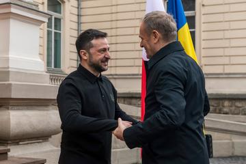 Volodymyr Zelensky e Donald Tusk, dicembre 2024 - © Shutterstock