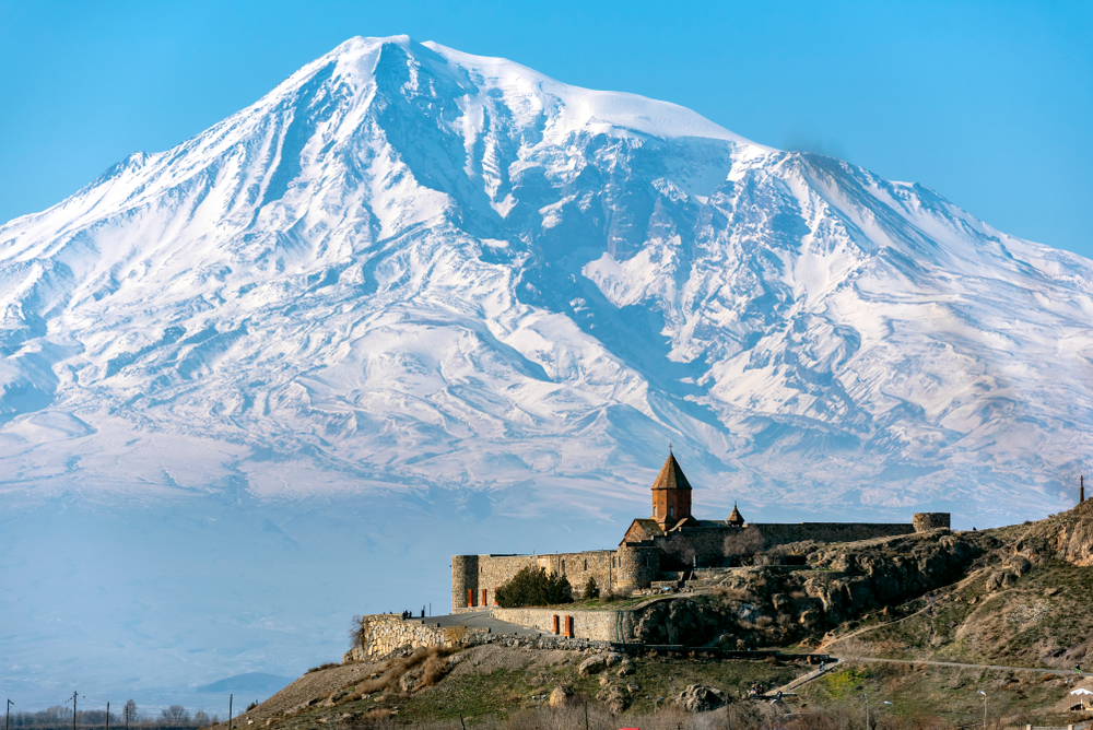 Mount Ararat - © Serkant Hekimci/Shutterstock