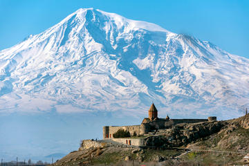 Monte Ararat - © Serkant Hekimci/Shutterstock