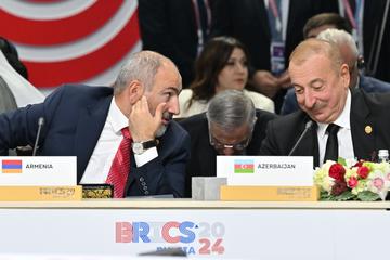 Pashinyan and Aliyev during a meeting of the BRICS, in Kazan, Russia 2024 © Madina Nurmanova/Shutterstock