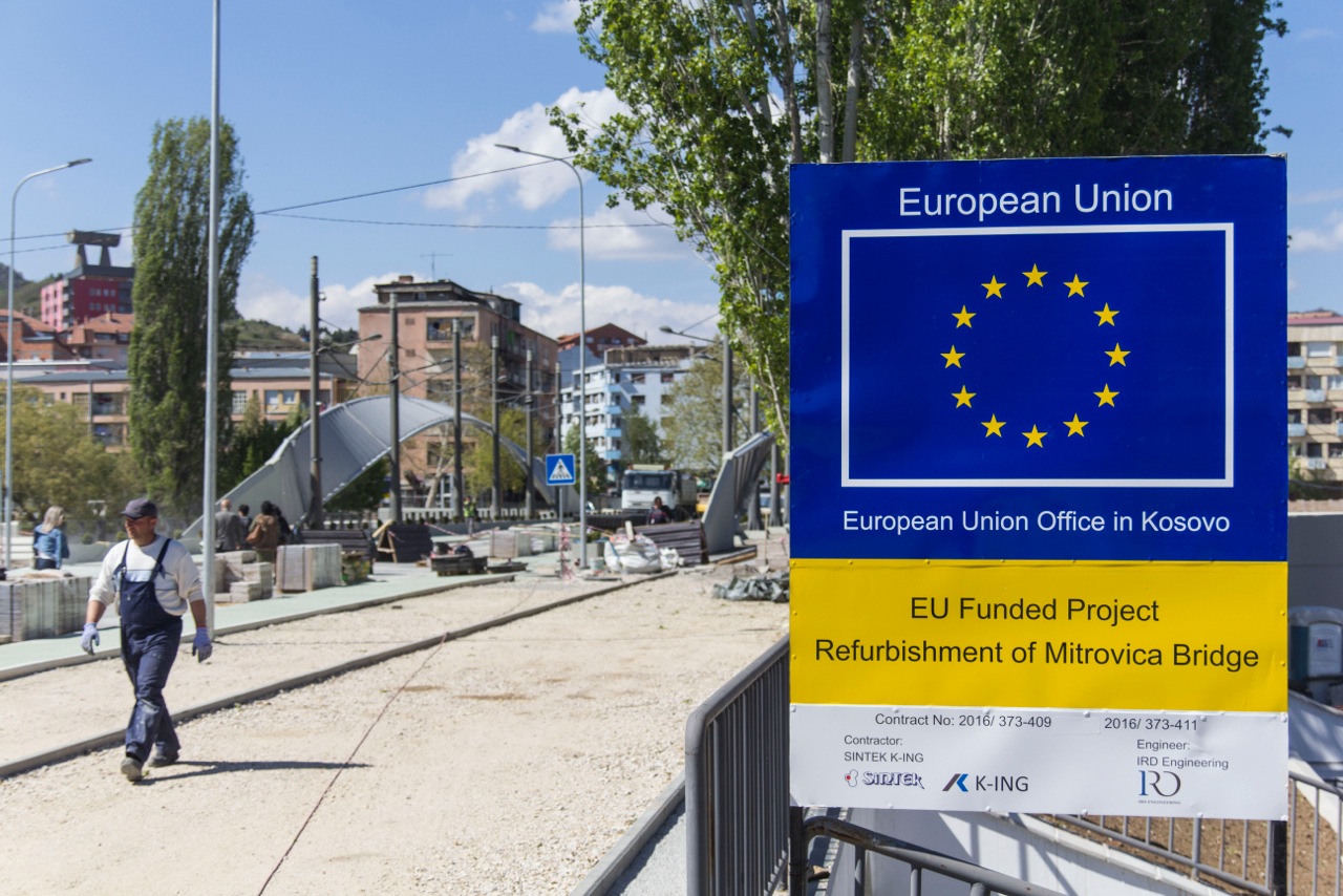 Ponte di Mitrovica (foto G. Vale)