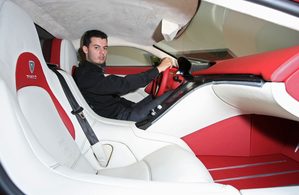 Mate Rimac a bordo di uno dei suoi prototipi al Salone di Francoforte del 2011 - © supergenijalac/Shutterstock