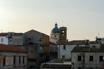 Uno scorcio del centro storico di Ortona, Abruzzo (© underworld/Shutterstock)