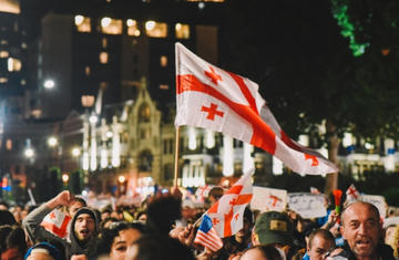 Proteste a Tbilisi, 13 maggio 2024 © Maikowl/Shutterstock