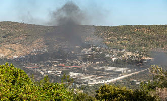 L'incendio a Moria - © Nicolas Economou/Shutterstock