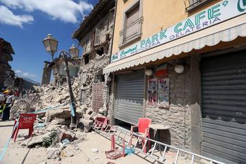 Danni causati dal terremoto ad Amatrice, Italia, 2016 © Alessia Pierdomenico/Shutterstock