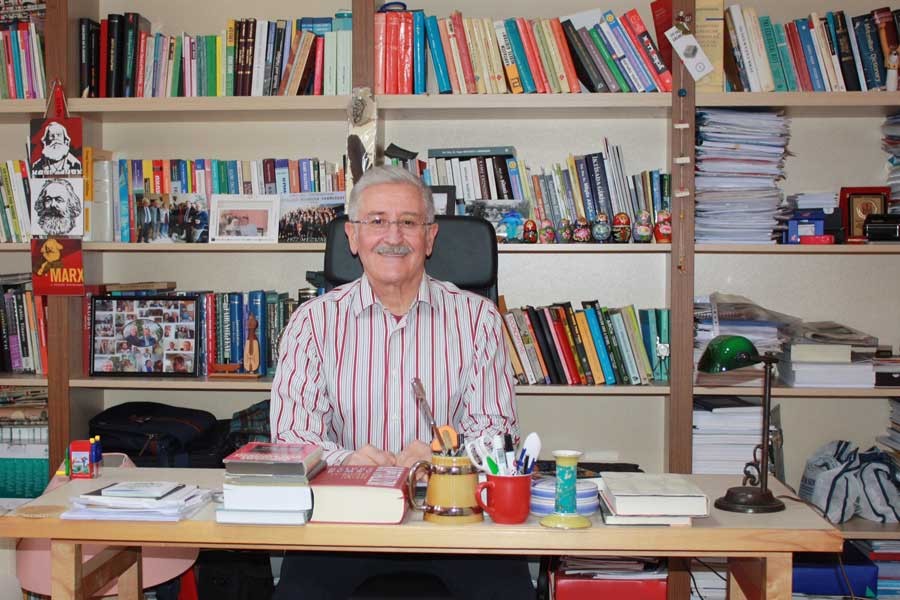 Prof. Dr. Mustafa Durmuş (foto Evrensel)