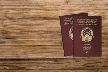Passaporto macedone - © justit/Shutterstock
