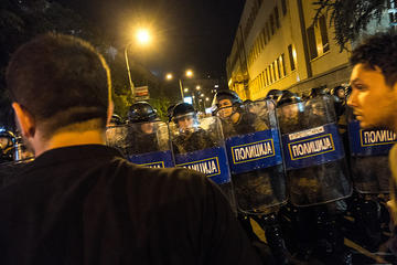 Skopje, proteste aprile 2016 - Foto Fosim, Flickr.com.jpg