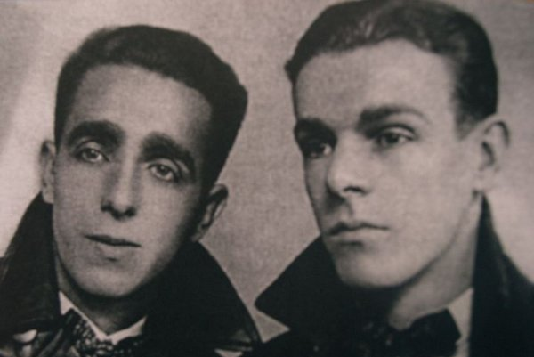 Braća Šefkija i Meša Selimović (fotka wikimedia  