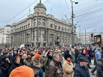 Durante le proteste del 10 marzo 2023 a Belgrado (foto M. Moratti)