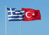 Bandiere turca e greca -  © AyhanTuranMenekay/Shutterstock 