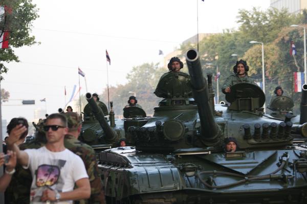 La parata militare per Oluja a Zagabria - Foto @LaetiMoreni