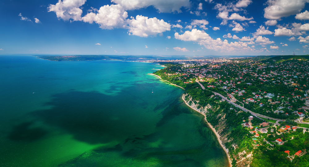 Varna (photo ©  Di Valentin Valkov /Shuttestock)