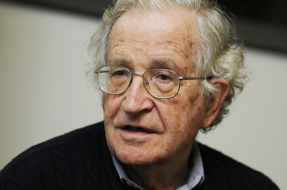 Ritratto di Noam Chomsky