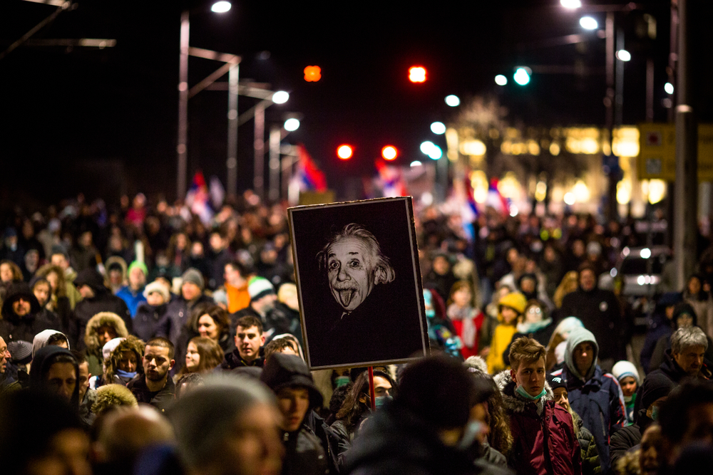 Protesti u Beogradu  (foto © Lunja/Shutterstock)