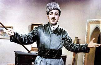 Un'immagine dal musical Arshin Mal Alan Un'immagine dal musical Arshin Mal Alan