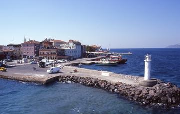 Il porto di Çanakkale sui Dardanelli