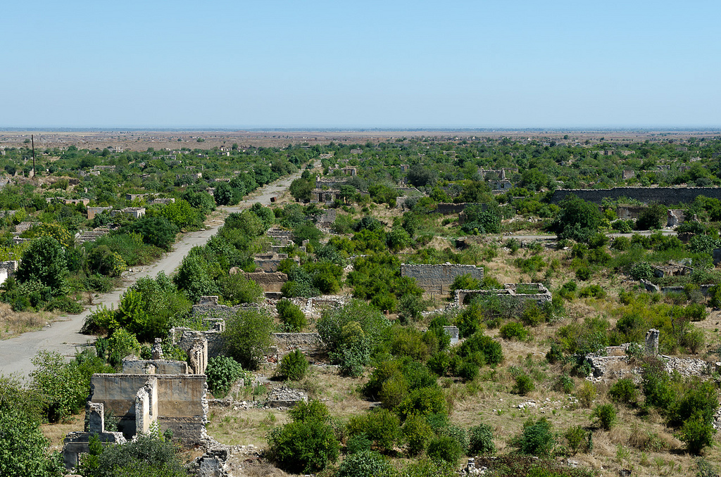La città abbandonata di Agdam, Nagorno Karabakh (Foto Theonlymikey, Flickr)