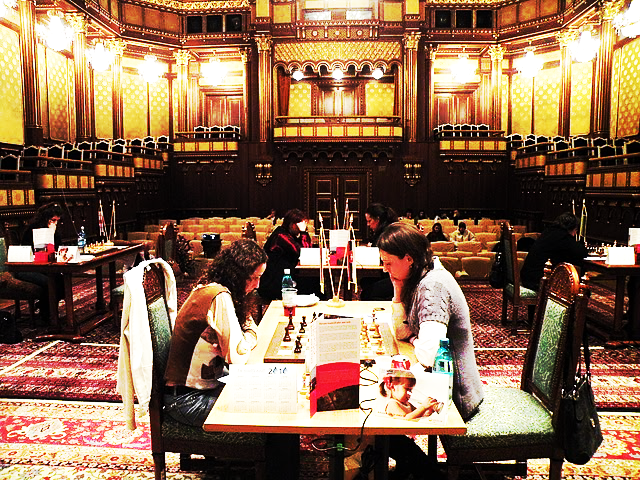 Torneo di scacchi presso il Palazzo Cotroceni 