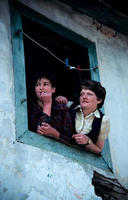 Donne alla finestra nei dintorni di Ohrid (World Bank Photo Collection / Flickr)