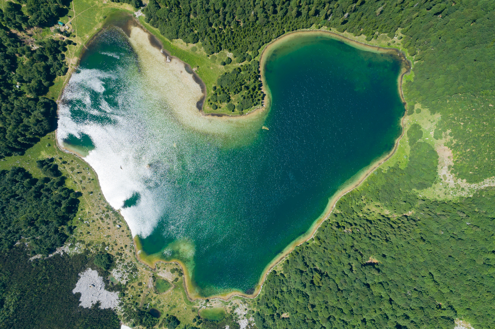 Lago di Trnovačko, Parco della Piva (Montenegro) - © biggunsband/Shutterstock