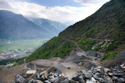 Miniera di cromo in Albania (© de_wish/Shutterstock)