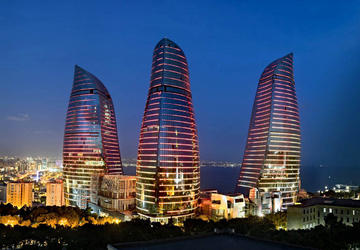 Vista su Baku, Azerbaijan - foto di Niyaz Bakılı.jpg