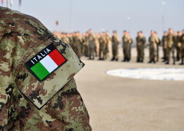 Truppe italiane Kfor © meanmachine77/Shutterstock