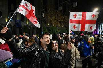 Proteste a Tbilisi, novembre 2024 - foto O.J. Krikorian Proteste a Tbilisi, novembre 2024 - foto O.J. Krikorian