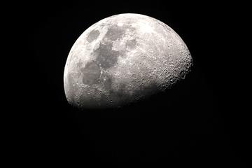 Immagine della Luna - © taffpixture/Shutterstock
