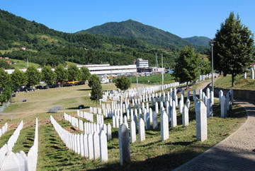 Vista della ex-base Onu, dal Memoriale di Potocari - foto di N.Corritore (OBC).jpg